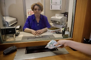 Кнут и пряник для бизнеса: Миронов предложил альтернативу политике ЦБ из-за долгов по зарплатам