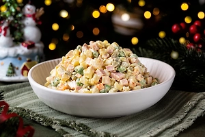 Салат, без которого не наступит Новый год: тот самый нежный оливье по советским рецептам