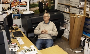 Умер фотограф Мартин Парр, снимавший открытие первого McDonalds в СССР