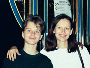 «Люблю, твоя Ма...»: Ирина Безрукова написала душераздирающее «письмо» погибшему сыну