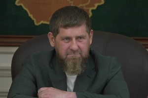 Кадыров награждён медалью Росгвардии «За боевое отличие»