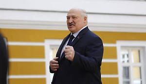 Лукашенко заявил о размещении войск во второй линии на границе с Украиной