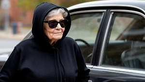 Мошенники по «схеме Долиной» могут отобрать любое имущество, предупреждает юрист