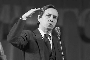 Умер сатирик Леонид Французов, писавший сценарии для Петросяна и Степаненко