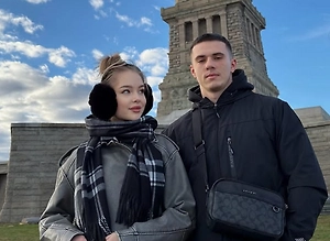 Снимавших обзоры на печенье украинских блогеров Павелко депортировали из США