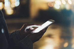 Глава Ленобласти предупредил об возможных отключениях связи на Новый год