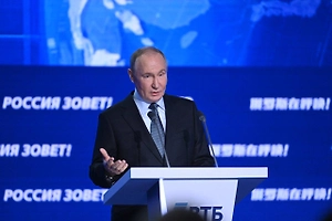 Путин назвал Запад зачинщиком войны на Украине