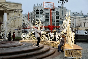 Москвичам вновь пообещали снег и морозы в предновогоднюю неделю