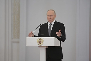 Путин напомнил, что Россия всегда до последнего пыталась всё решить миром