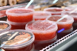 Экспорт российской икры за год вырос на 38%