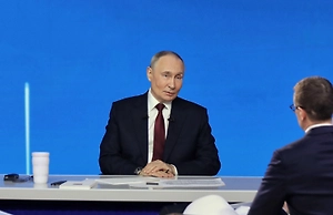 Путин призвал сделать рождение детей модным