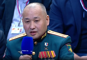 «‎ВСУ их расстреливали»: Калмыцкий герой описал Путину ликование жителей Северска при виде ВС РФ