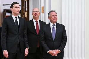 Много икры, посикунчики с крабом и лепёшки на заказ: Стало известно, чем угощали Уиткоффа перед встречей с Путиным