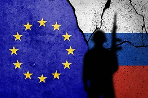 «Не выёживайтесь»: Экономист объяснил, как Трамп донёс до ЕС абсурдность войны с Россией