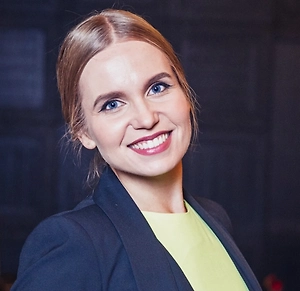 «Давайте уже после праздников» — подобные фразы уместно говорить уже перед самими праздниками. Буквально в последние рабочие дни, когда многие коллеги уже взяли дополнительные дни от отпуска и просто все необходимые нам сотрудники отсутствуют в офисе. Мы понимаем, что наш вопрос не решится быстро.