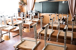 В Петербурге на карантин закрыли более 500 школьных классов и 65 групп в детсадах