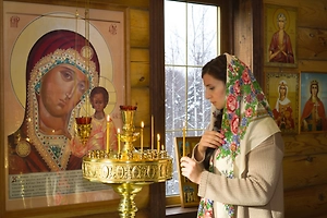 Молитвы Пресвятой Богородице: самые сильные тексты — о детях, о помощи, об исцелении