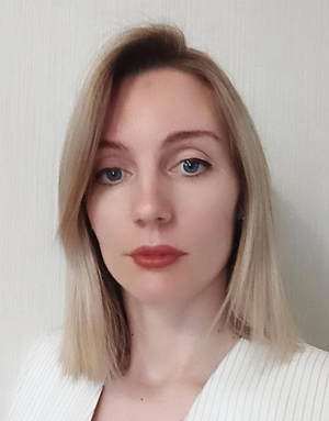 У красной икры высокая пищевая плотность и калорийность — около 250–270 килокалорий на 100 граммов. Важно помнить, что высококалорийные продукты при бесконтрольном включении в рацион могут способствовать нарушению обмена веществ и набору веса. 