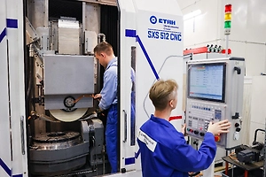 «Нет балалайки и медведя»: «Ростех» иронично троллит Reuters за статью с клише из 90-х