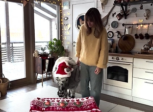 Самый мемный пони России Бубочка предсказал, что ждёт читателей Life.ru в 2026 году