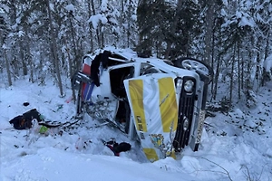 Блогер на «Ниве» разбился на «мистической» трассе в Якутии, путешествуя по всем регионам РФ