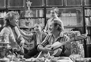 Домашний Новый год в СССР: 10 фото, которые вернут вас в детство и заставят прослезиться
