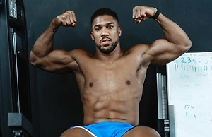 Погибшие в результате ДТП с участием боксёра Джошуа в Нигерии были его тренерами