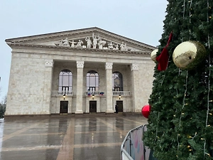 В Мариуполе открыли русский драматический театр после восстановления