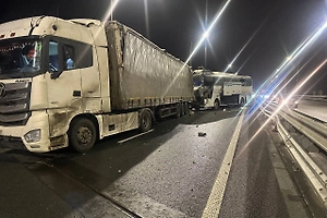 Появились фото последствий массового ДТП с автобусами на трассе М-12 в Нижегородской области