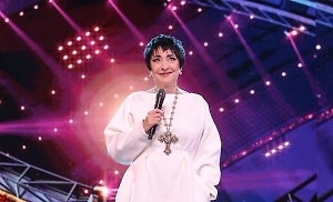 «Занозонька»: Лолита с юмором объявила об отмене очередного концерта