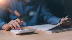 Россиянам рассказали, как рассчитать налоговый вычет за покупку квартиры в 2025 году 