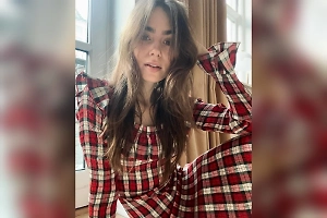 Звезда «Эмили в Париже» Лили Коллинз впервые стала мамой