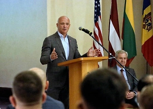 Трамп может ввести санкции против мэра Одессы