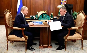 Кобзев передал Путину письмо от ветерана ВОВ со словами «Победа будет за нами»