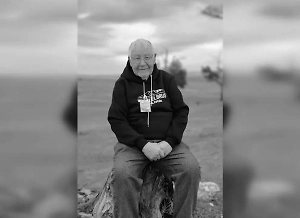 Руководитель народного театра в Ангарске умер на борту самолёта, возвращавшегося из Москвы