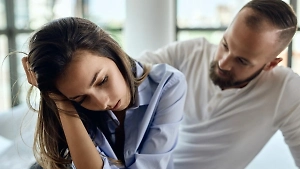 Любовь закончилась: 4 основных признака, что мужчина готовится от вас уйти