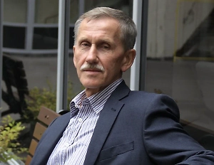 Видимо, ни сам Трамп, ни его окружение не имеют полной ясности в перспективах Украины. То есть у них есть желание выполнить предвыборное обещание, которое давал Трамп, — желание прекратить финансировать военные действия. Но как это сделать, пока конкретного плана не просматривается