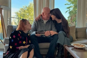 «Крепкому орешку» — 70! Врач рассказал Life.ru, как неизлечимая болезнь разрушила карьеру Брюса Уиллиса