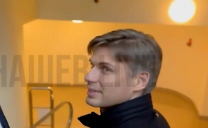 Реакцию главы Роскосмоса, узнавшего, что он — «главный краш россиянок», сняли на видео