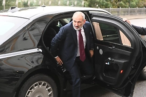 Армения снова пытается наладить отношения с Россией, пишут СМИ