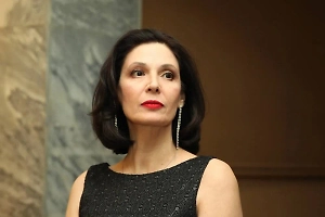 Актриса Вележева назвала своё звание народной артистки России «большой наградой»