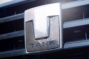 Минпромторг РФ внёс авто из Китая в список облагаемых налогом на роскошь