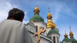 Падающие кресты и молнии с небес: 7 знаков, говорящих о том, что Украине конец