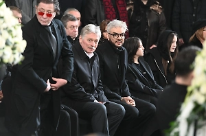 Дмитрий Песков на прощании с Бедросом Киркоровым назвал его уникальным человеком