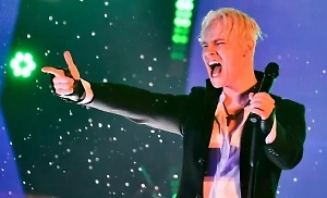 Певцу SHAMAN не разрешили выпускать водку под брендом «Я русский»