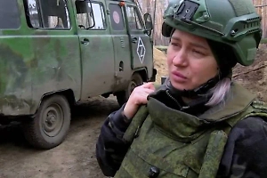 «Уходим, обманываем, хитрим»: Женщина-медик Оса рассказала, как спасает жизни в зоне СВО