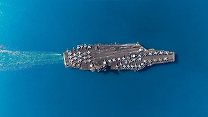 США направили авианосную ударную группу на Ближний Восток