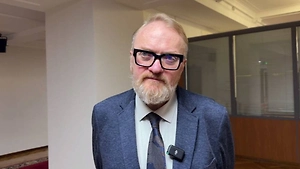 Милонов назвал источником распутства в России украинских проституток