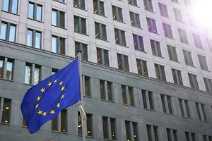 Нидерланды обсудят с Еврокомиссией реакцию на угрозу пошлин США