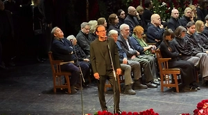 «Он умел снимать барьер за секунды»: Хабенский рассказал об уникальном даре Золотовицкого